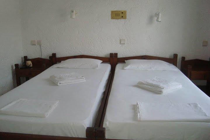 Sunlight Hotel อาเยียกาลินี ภายนอก รูปภาพ